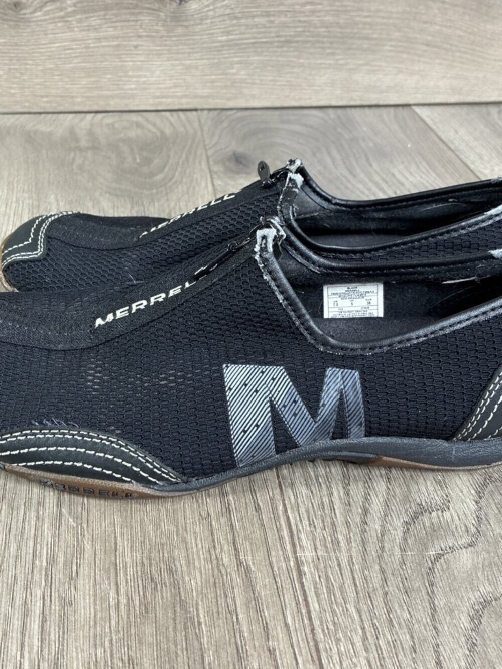 Merrell Barrado Women’s Size 7.5 Black Slip On Sneakers Shoes J73426 Used - Picture 5 of 10